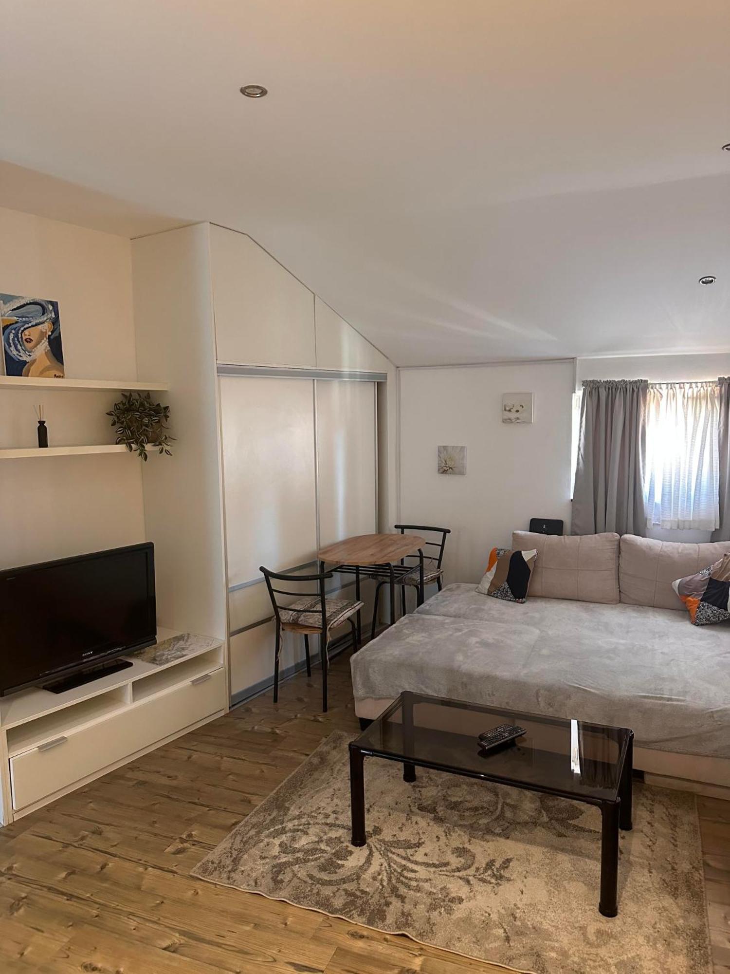 Apartment Zara Esterno foto
